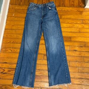 Zara Frayed Raw Hem Jeans Flare Size 2
